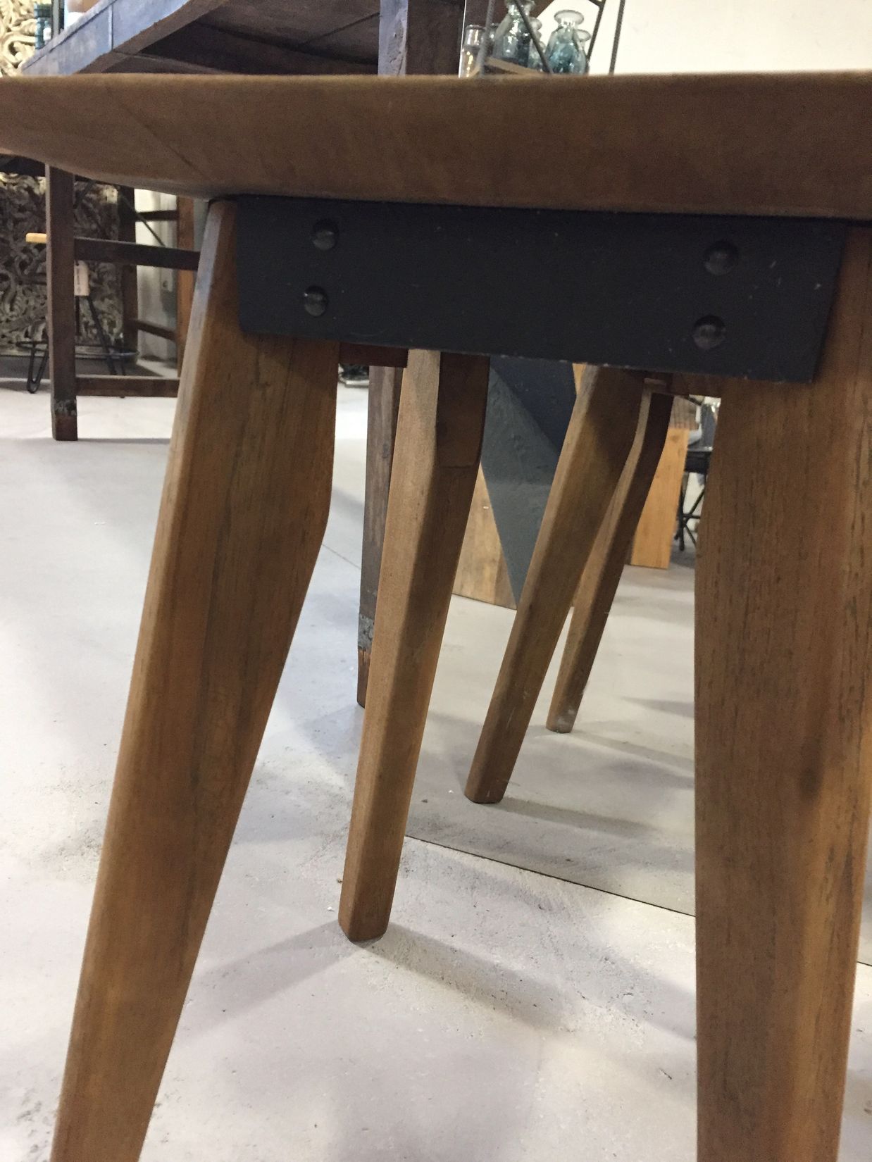 Craftsman Hocker Beistelltisch