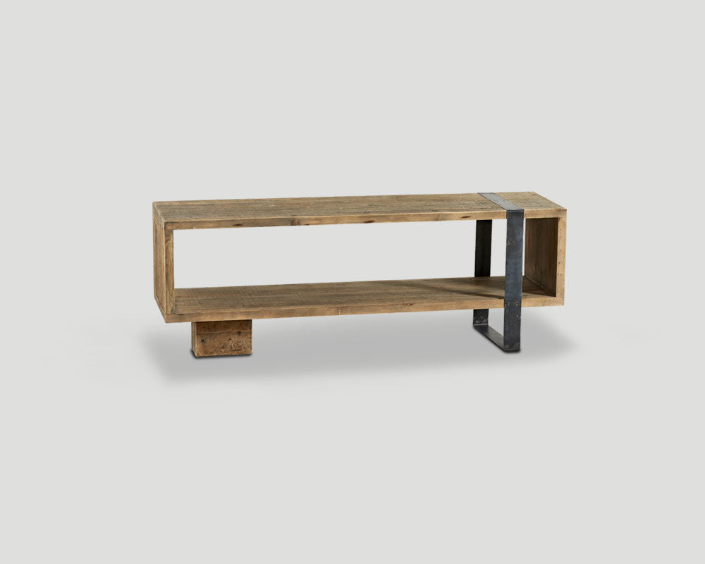 Konsolentisch im Industrial Vintage Design aus Altholz von Dialma Brown