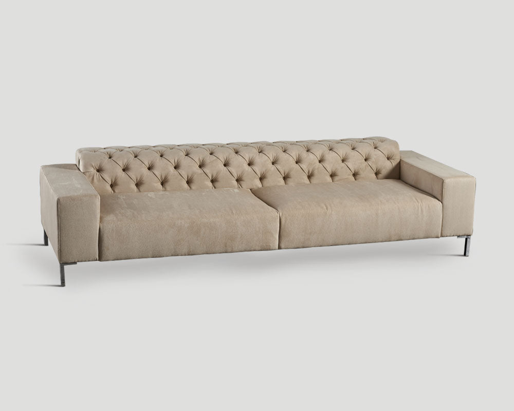 Sofa Capitonné Dialma Brown Beige - von vorne
