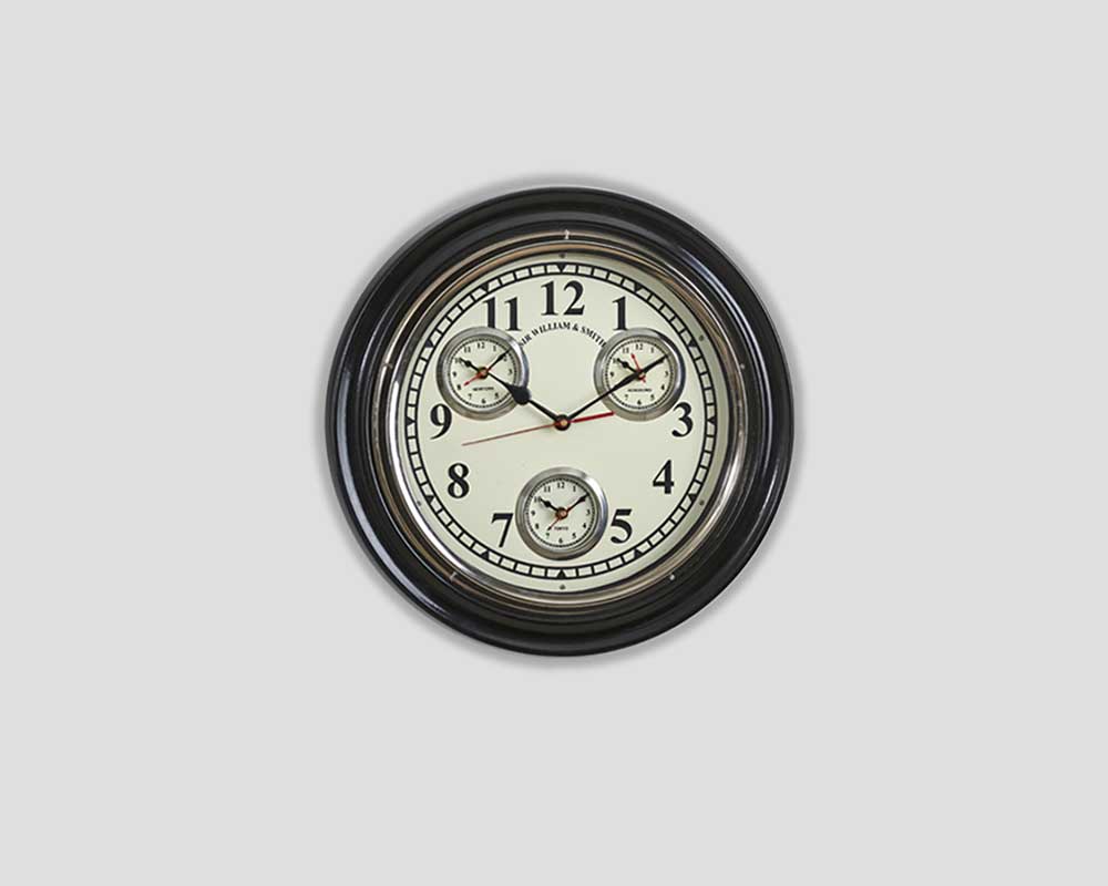 Wanduhr aus Holz mit Metallelementen, schwarz von Dialma Brown
