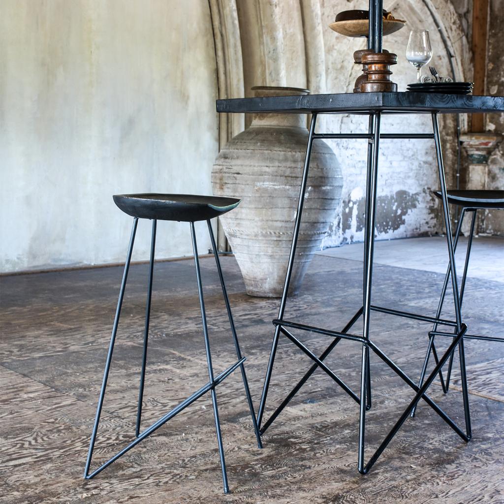 Barhocker Industrial Loft Style aus Teakholz