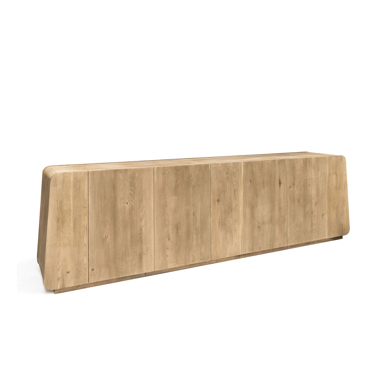 Sideboard Vincent aus massiver Eiche von Gommaire