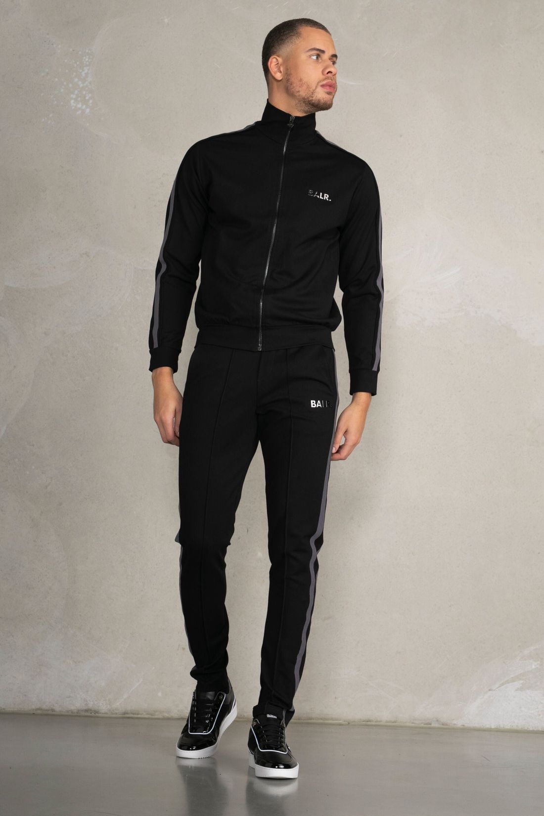 BALR. Herren Sweatpants Louis Slim Crossing Tape Track Pants Jet Black
