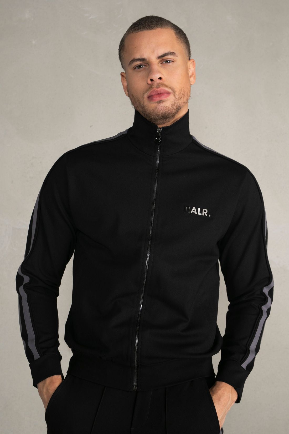 BALR. Herren Sweatjacke Louis Slim Crossing Tape Track Jacket Jet Black