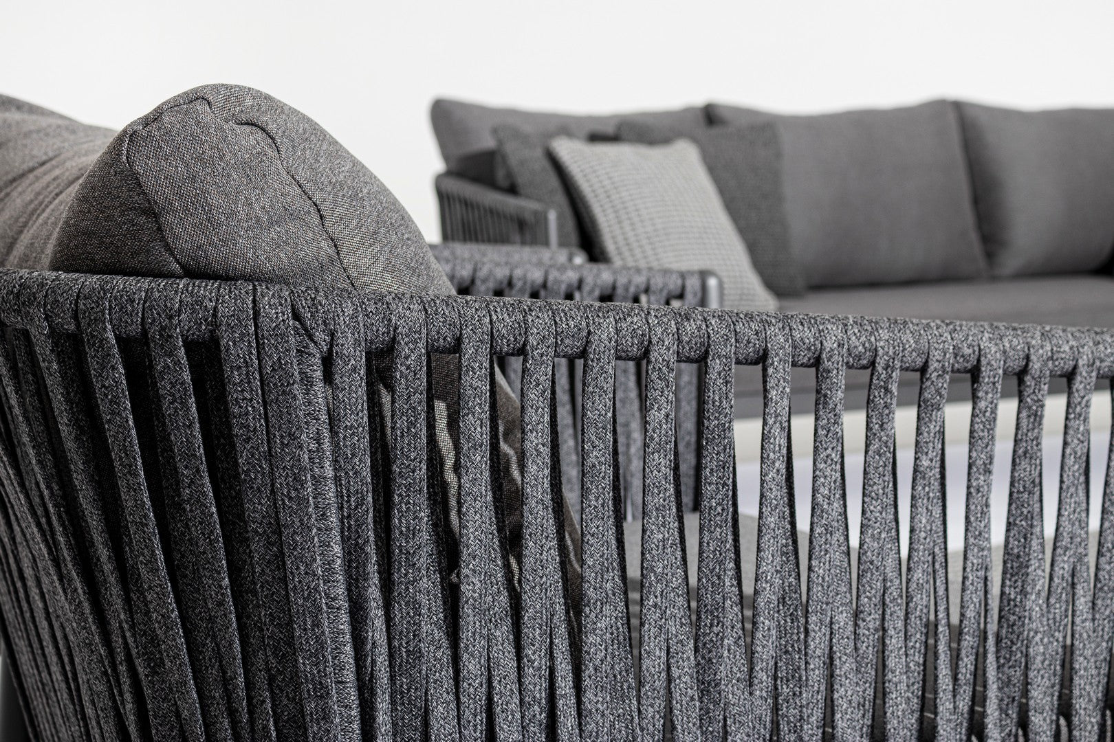 Outdoor Sessel Florencia mit Kissen anthrazit I Bizzotto