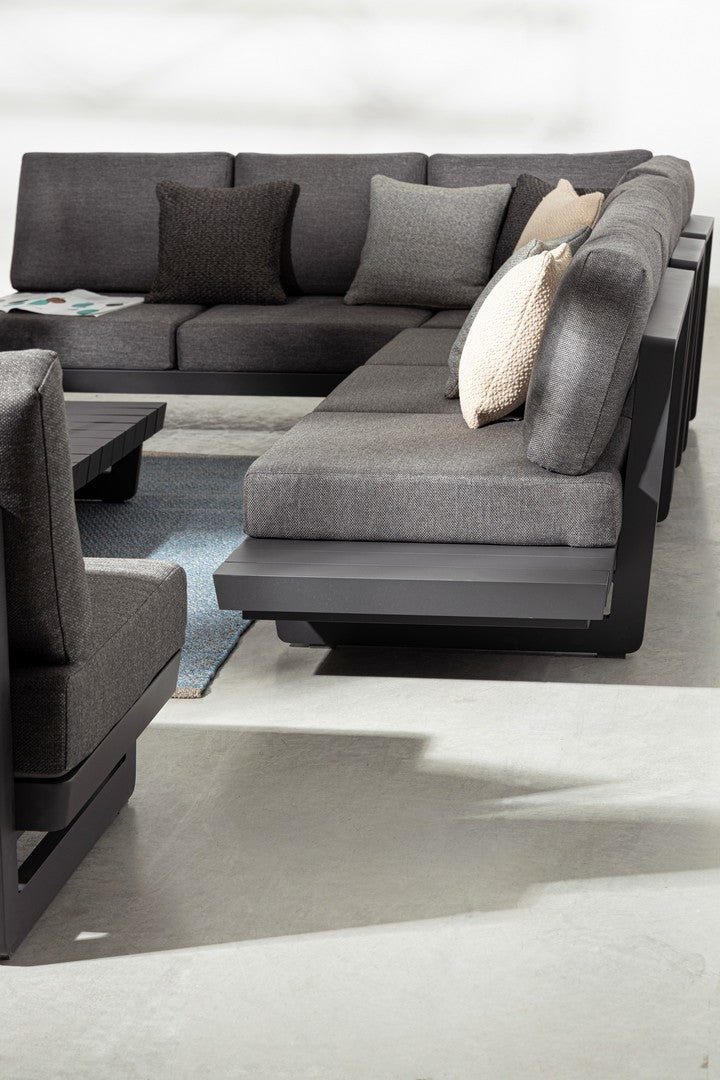 Modulare Outdoor Lounge Infinity in Anthrazit aus Aluminium  | Bizzotto bei STUFF Shop kaufen