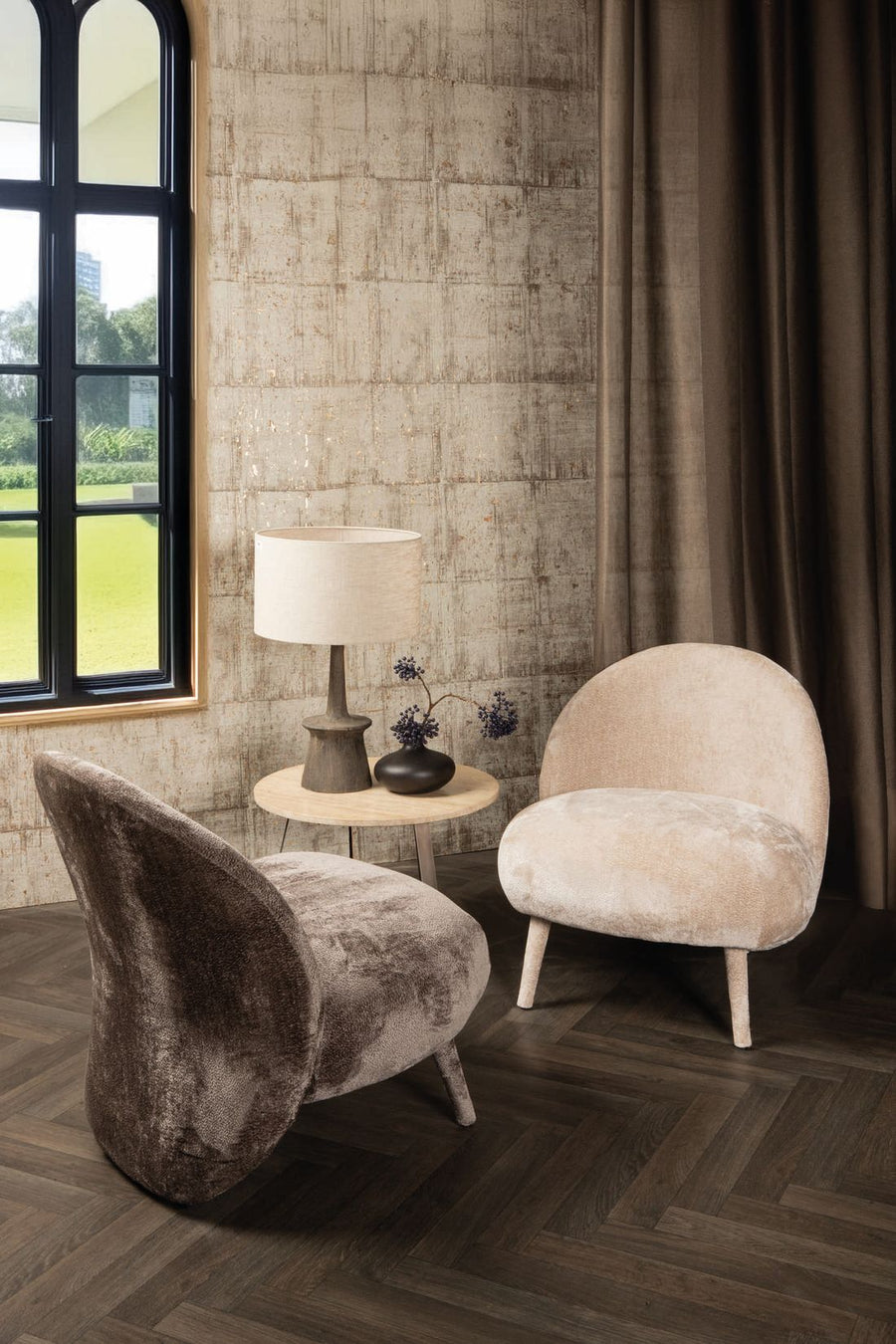 Sessel Eonas Fauteuil in Mocca, Seitenansicht