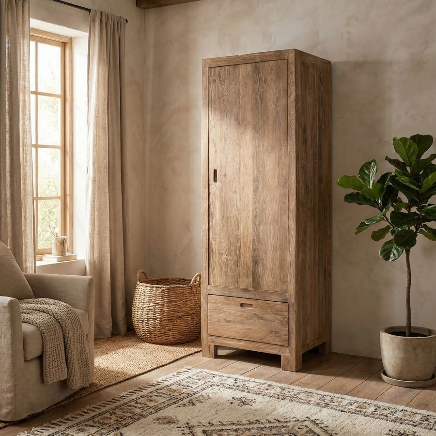 Garderobenschrank Alamanis Reclaimed Wood Old Patine von Gommaire, hergestellt aus wiederverwertetem Holz