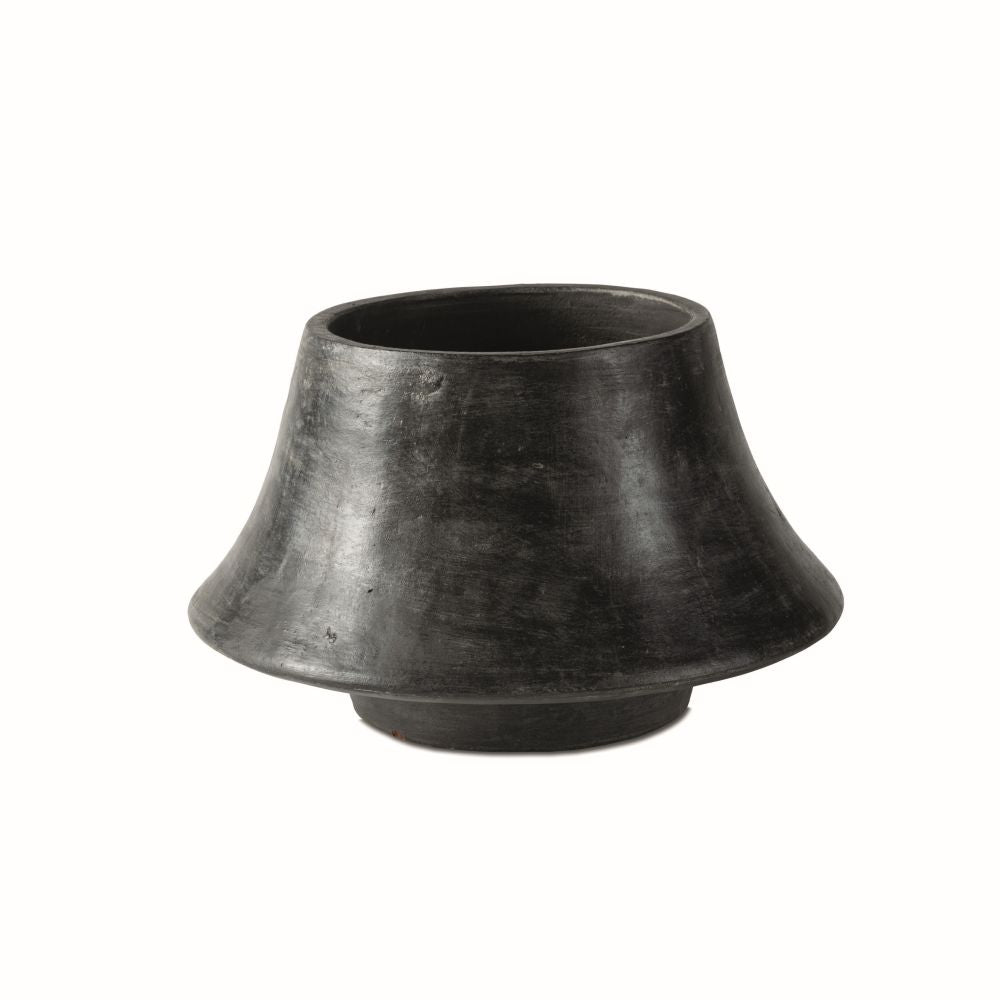 Übertopf Marah aus Terracotta in Fume Patine, handgefertigt, Ø42 x H25 cm