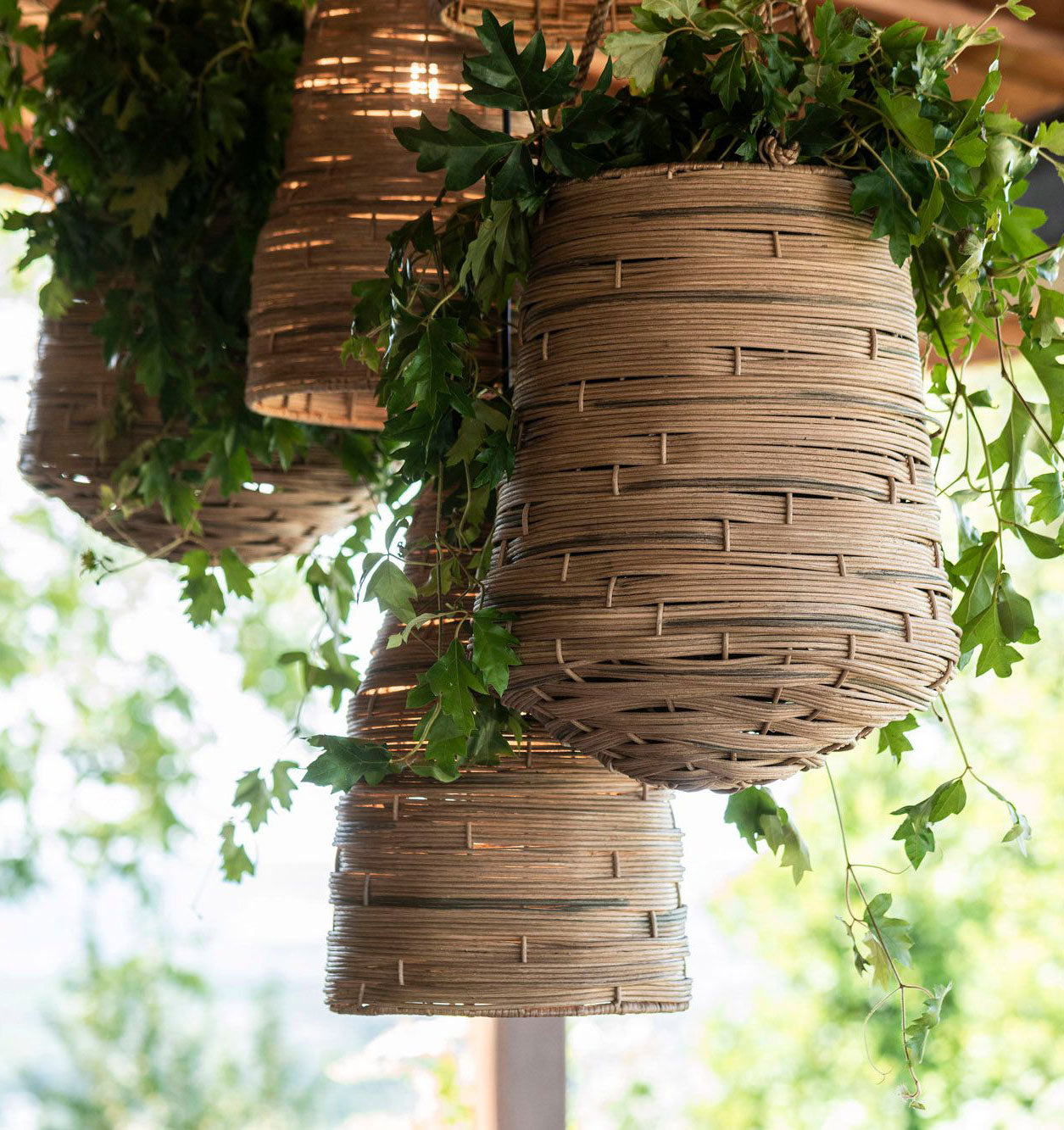 Hängelampe Nest Rattan Ø29 x H49 cm aus CL Rattan – Gommaire Organic Living