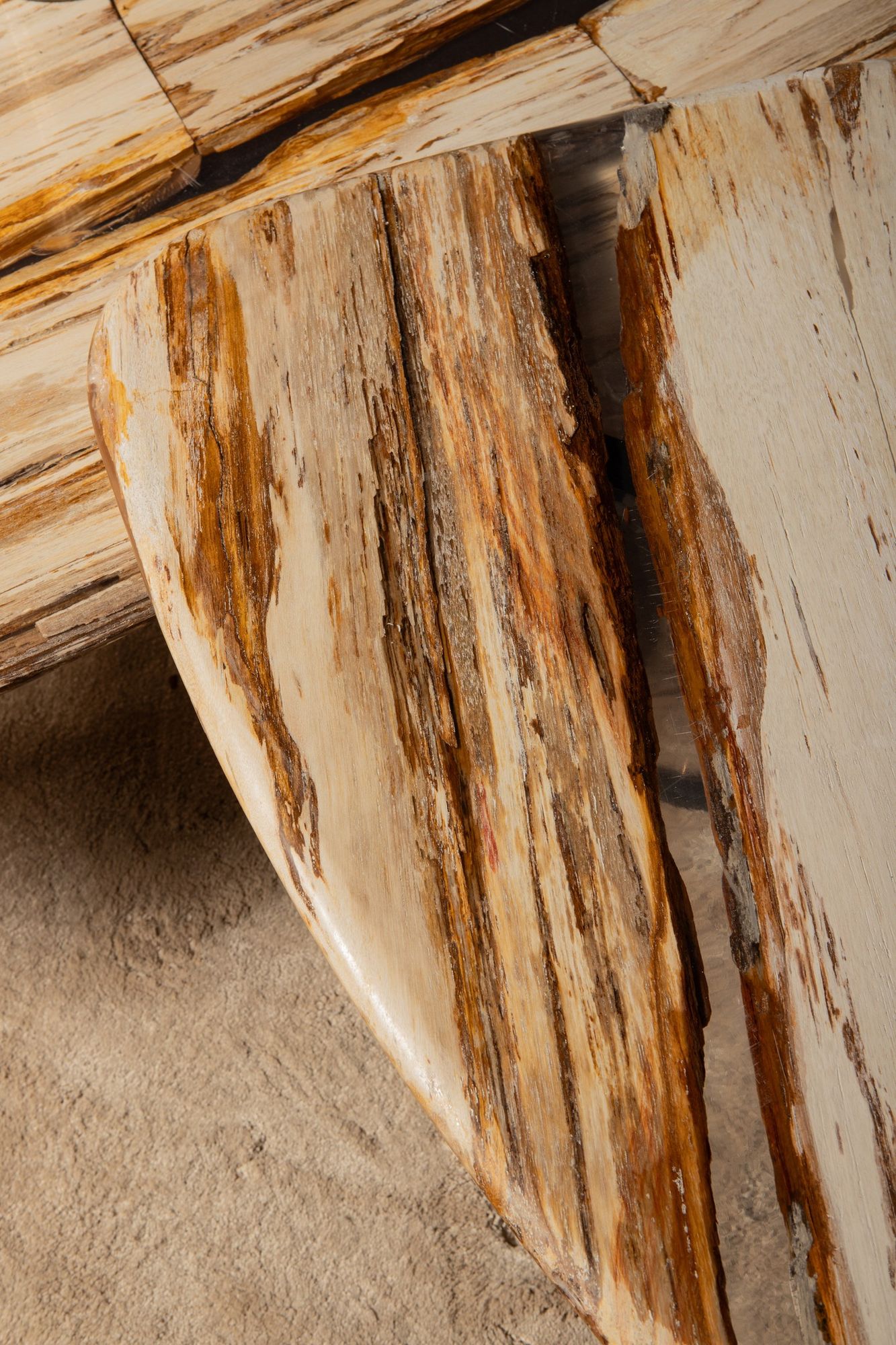 Couchtisch von PTMD – eleganter sitzmöbel aus Stoff mit Holzgestell im Skandi-Stil, komfortabel und pflegeleicht.