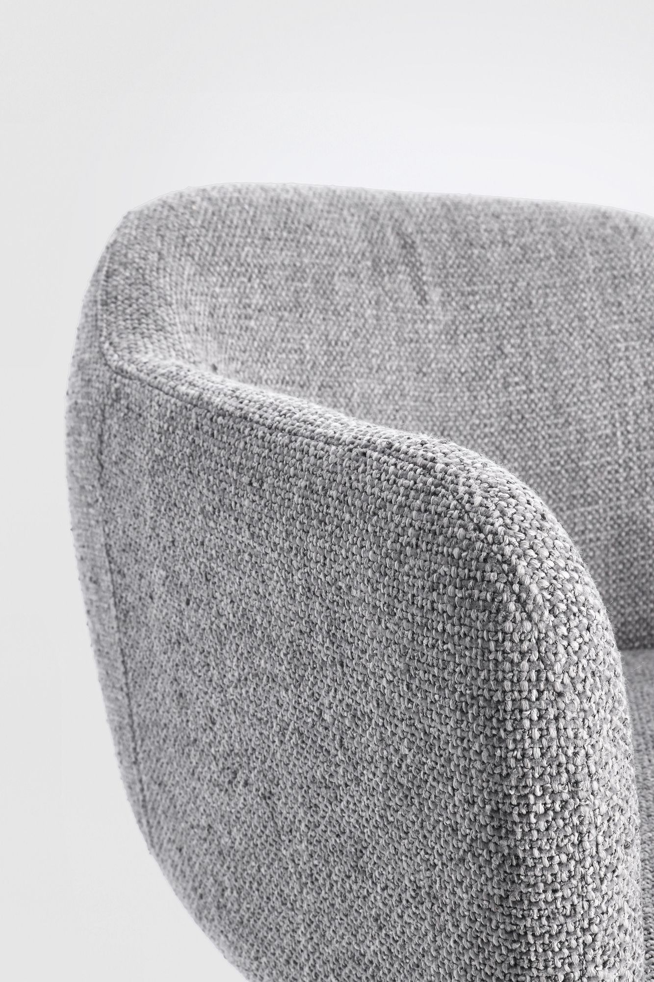 Indoor Sofa Stuhl Lottie drehbar Dunkelgrau im Wohnambiente | zeitloses Design, hochwertig verarbeitet, ideal für Wohn- und Essbereich | Ansicht 07