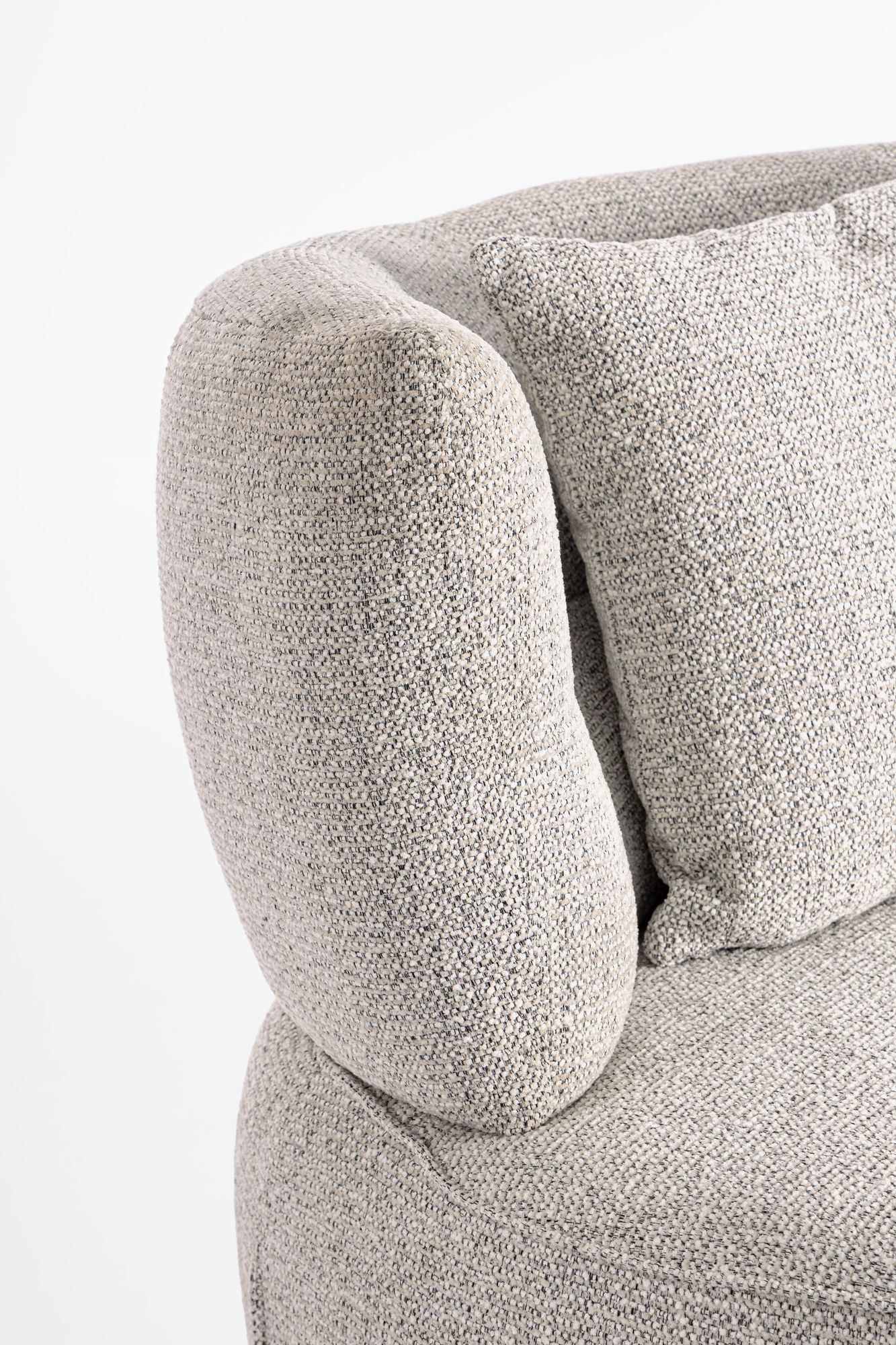 Detailaufnahme Oberfläche | Indoor Sofa Sessel Gonnie Grau | zeitloses Design, hochwertig verarbeitet, ideal für Wohn- und Essbereich