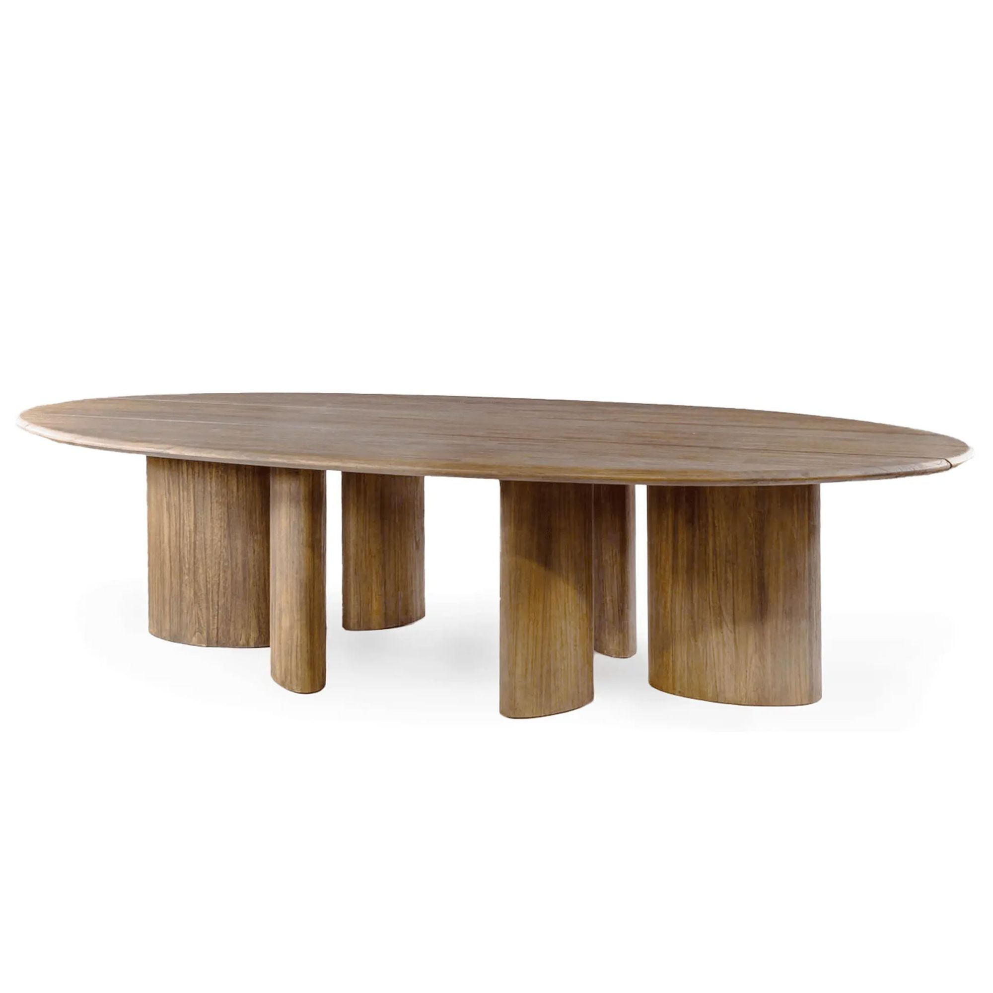 Ovaler Outdoor-Esstisch Imen aus massivem Teakholz in Natural Grey mit großzügiger ovaler Tischplatte | Gommaire bei STUFF Shop kaufen