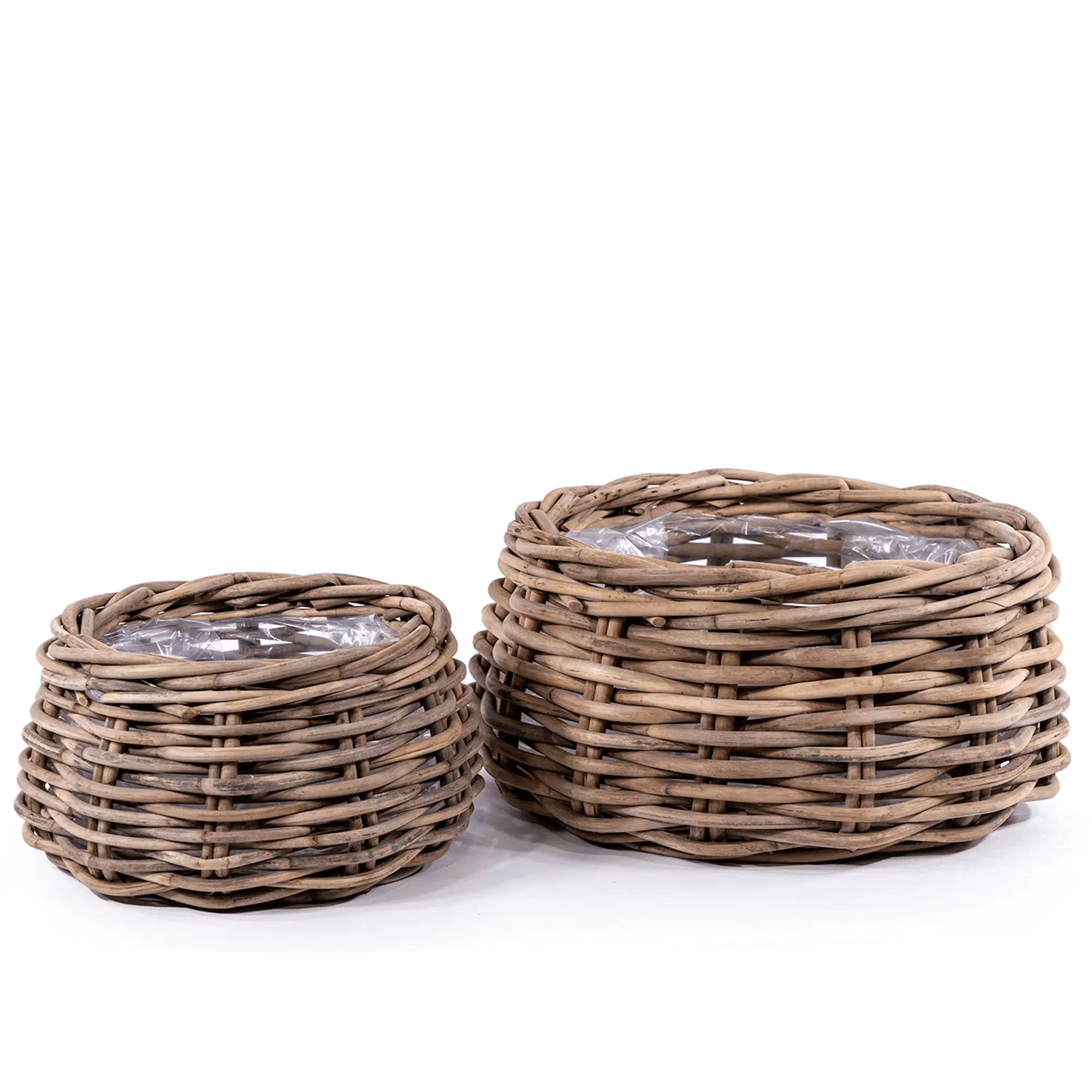 Gommaire Pflanzkorb Eric Low aus Rattan als Set aus zwei Körben für Outdoor | Gommaire bei STUFF Shop kaufen