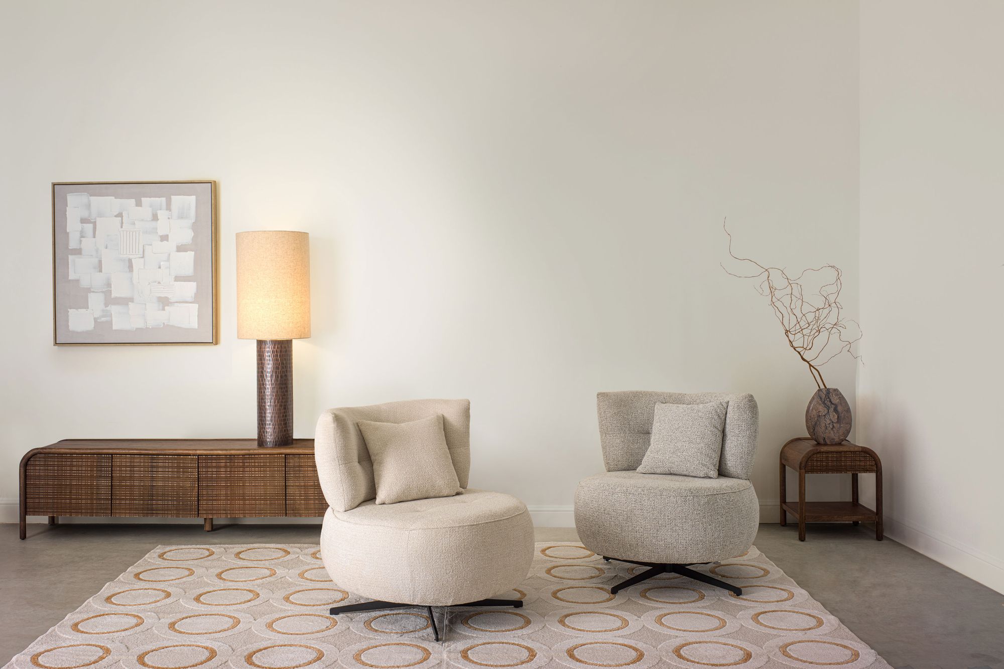 TV-Lowboard Sanat 4 Türen | Handgefertigtes Designmöbel aus Mangoholz