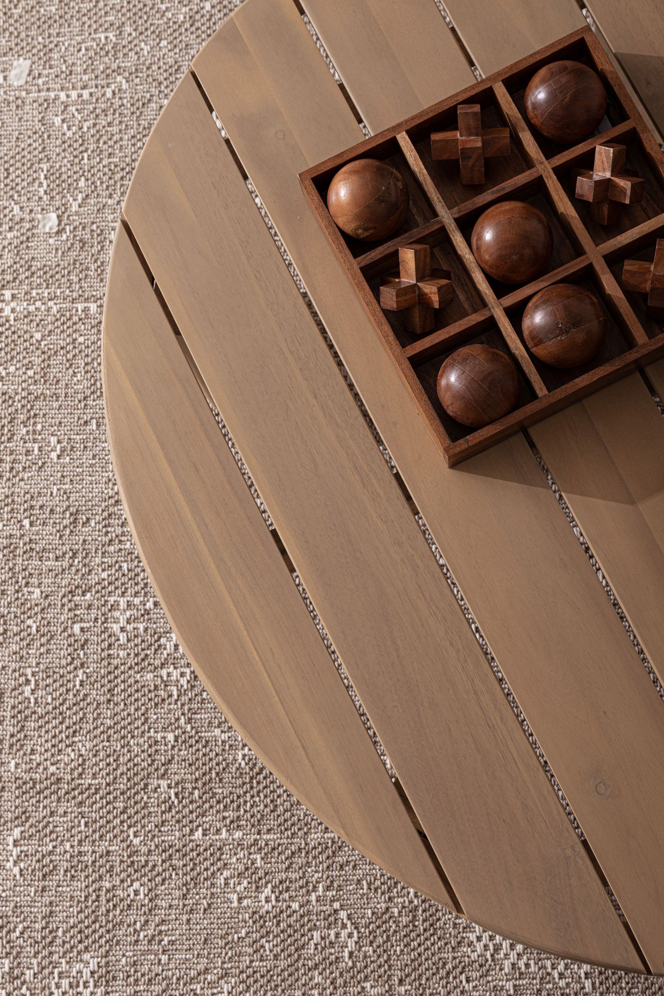 Outdoor Couchtisch Pablo oval aus FSC-Holz | Bizzotto bei STUFF Shop kaufen