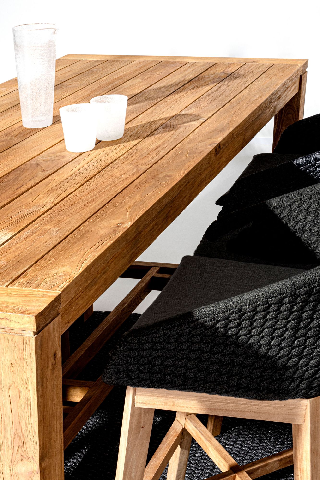 Outdoor Bartisch Maricruz 180x80 aus FSC-Teakholz | Bizzotto bei STUFF Shop kaufen