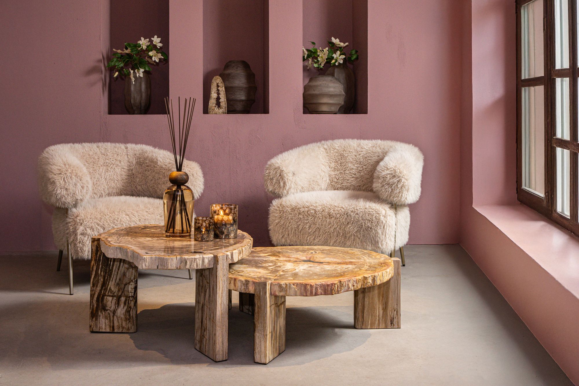 Couchtisch Kayo aus versteinertem Holz rund Natur Unikat | PTMD bei STUFF Shop kaufen