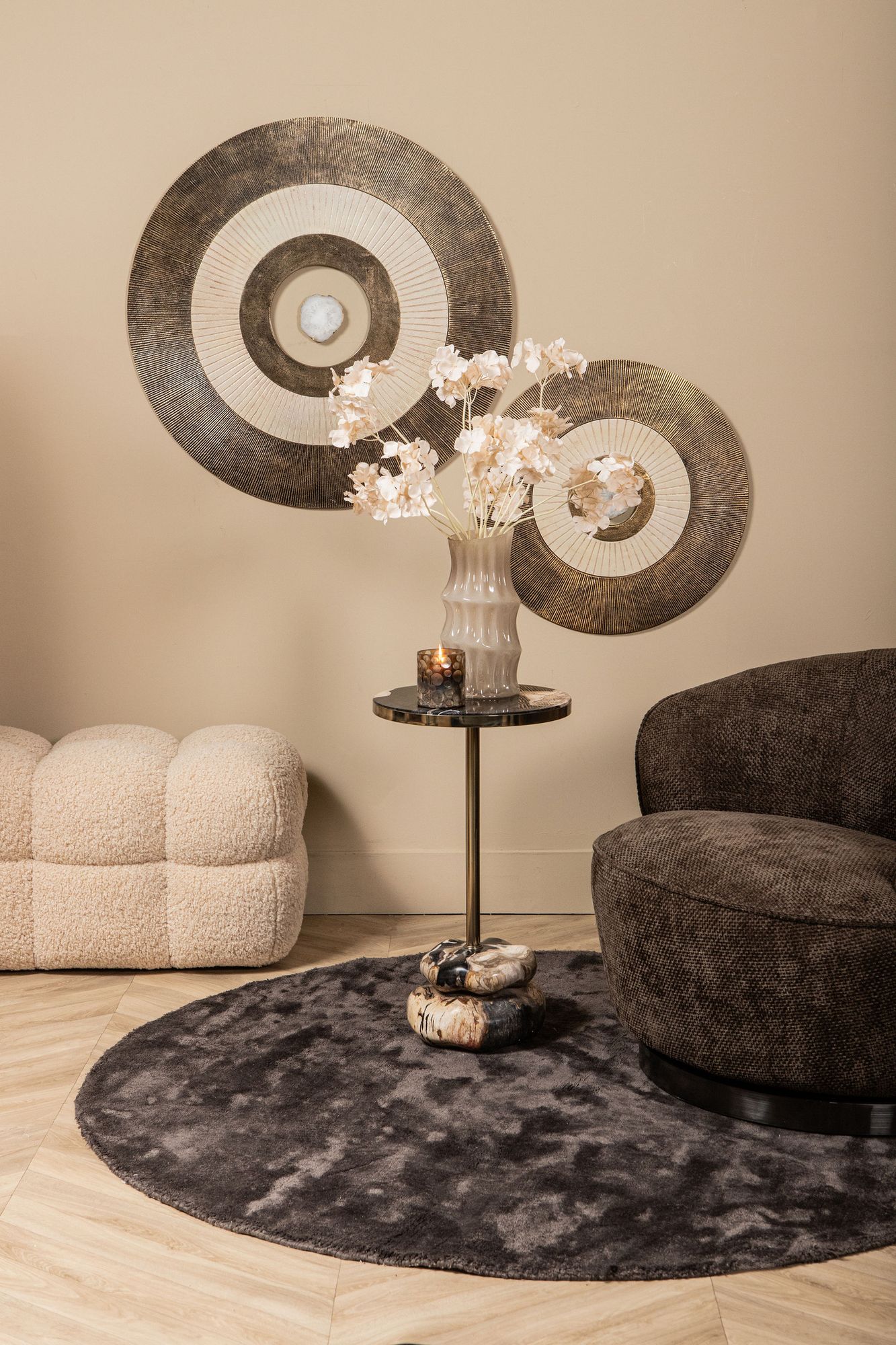 Beistelltisch Wane Natur | Design Tisch aus versteinertem Holz