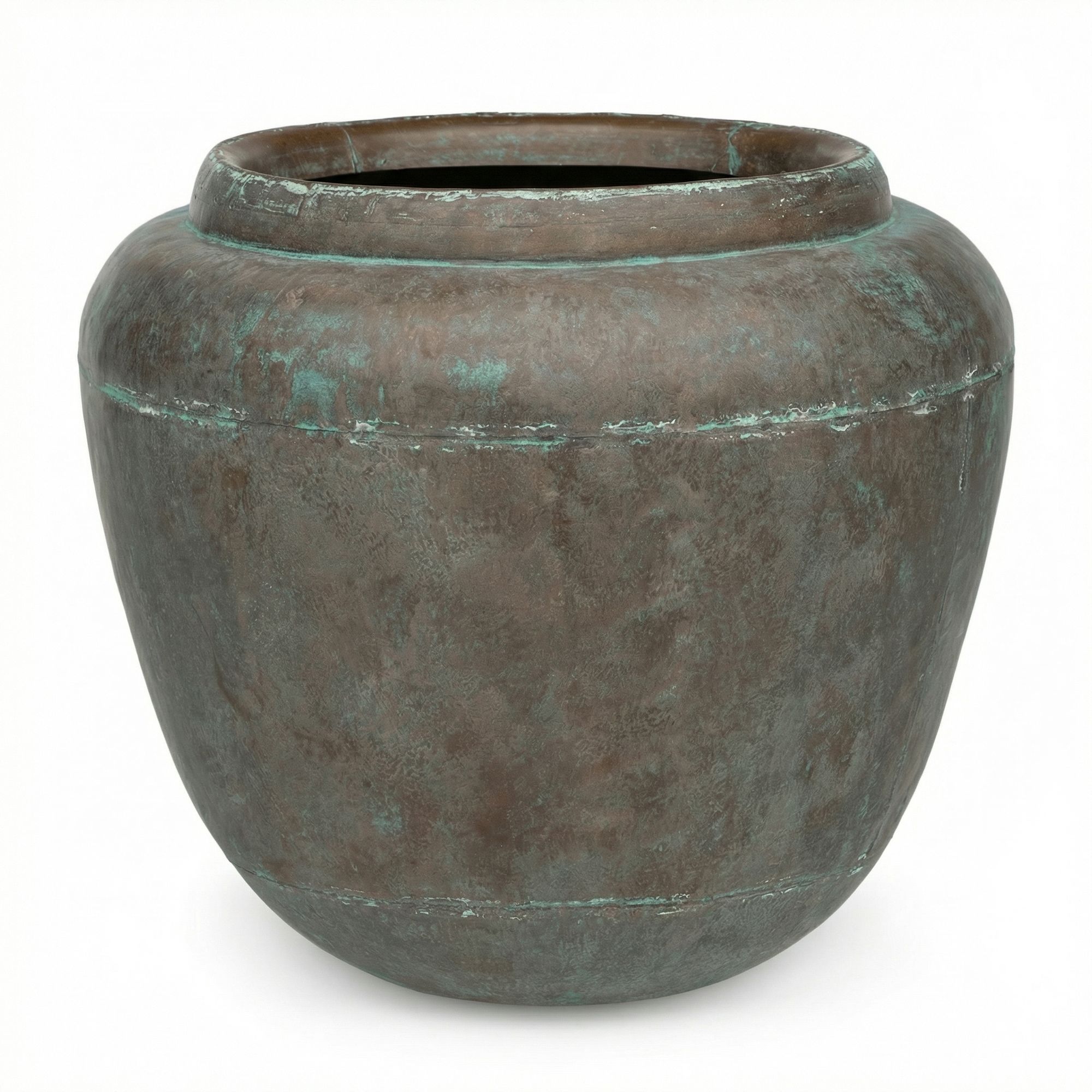 XXL Design Vase Mumbai aus Messing mit Patina als Statement Objekt | Gommaire bei STUFF Shop kaufen