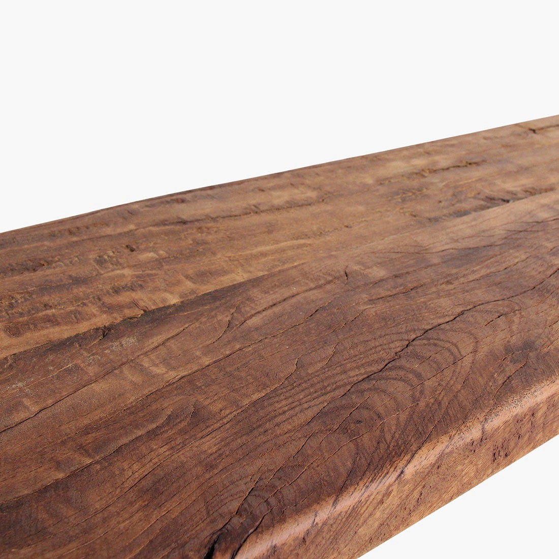 Detailansicht der Holzstruktur der Timberline Sitzbank | STUFF Shop