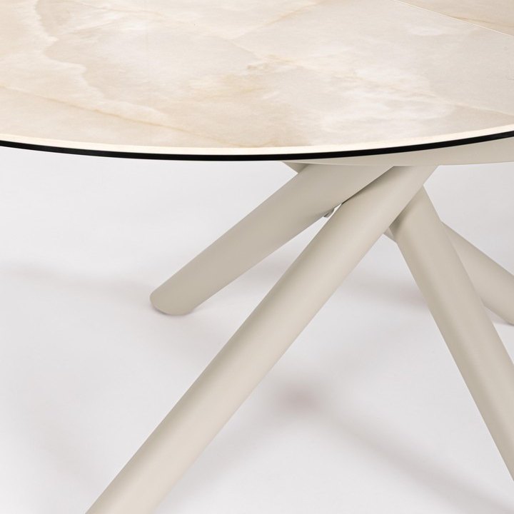 Ausziehtisch Adea Hellbeige von Bizzotto, Nahaufnahme von Material und Verarbeitung