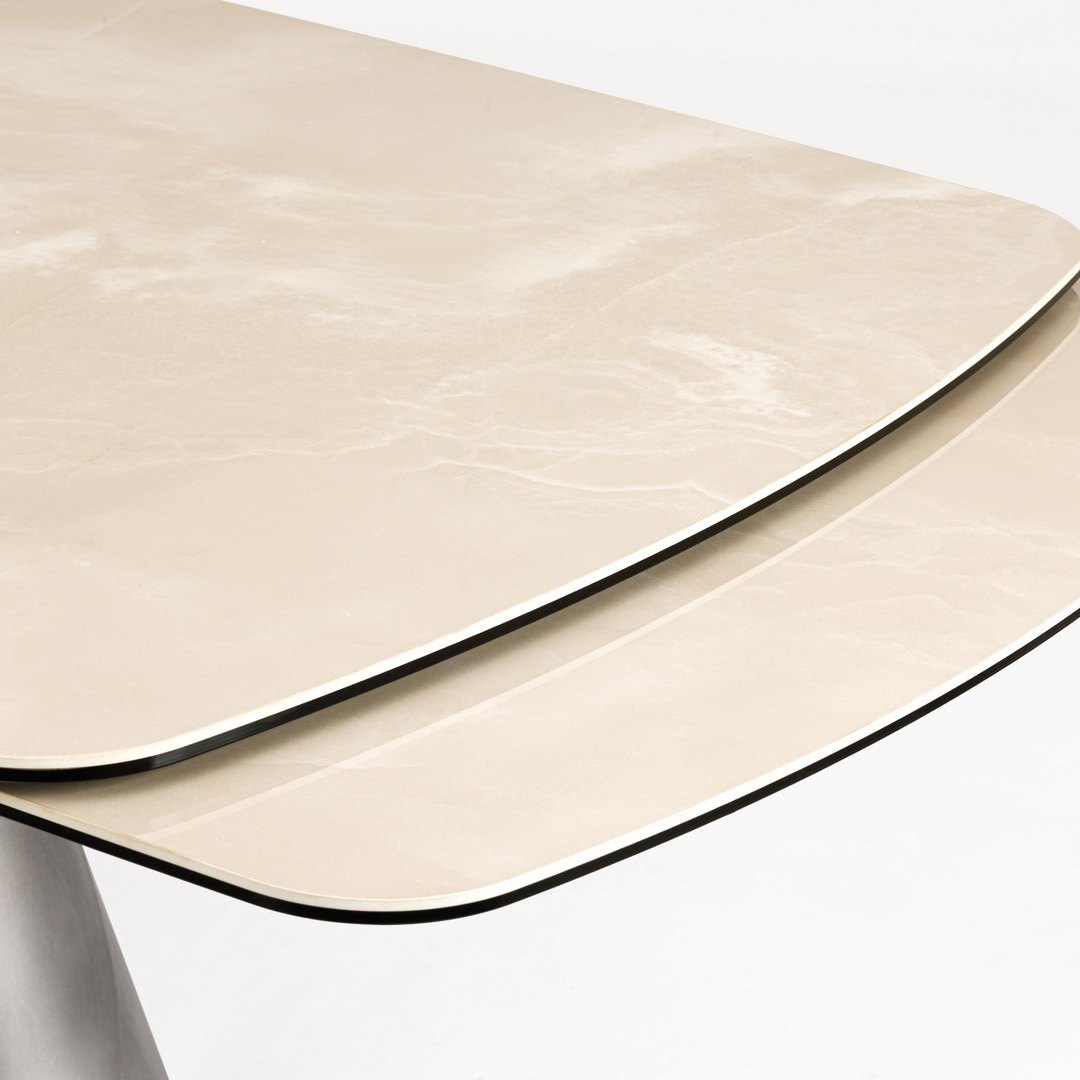 Ausziehtisch Cile Pillar Onyx von Bizzotto, Nahaufnahme von Material und Verarbeitung