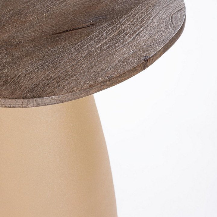 Beistelltisch Stanley Rustic Braun 50 von Bizzotto, Nahaufnahme von Material und Verarbeitung