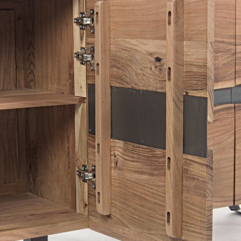 Sideboard Aron 4 Türen von Bizzotto, Nahaufnahme von Material und Verarbeitung