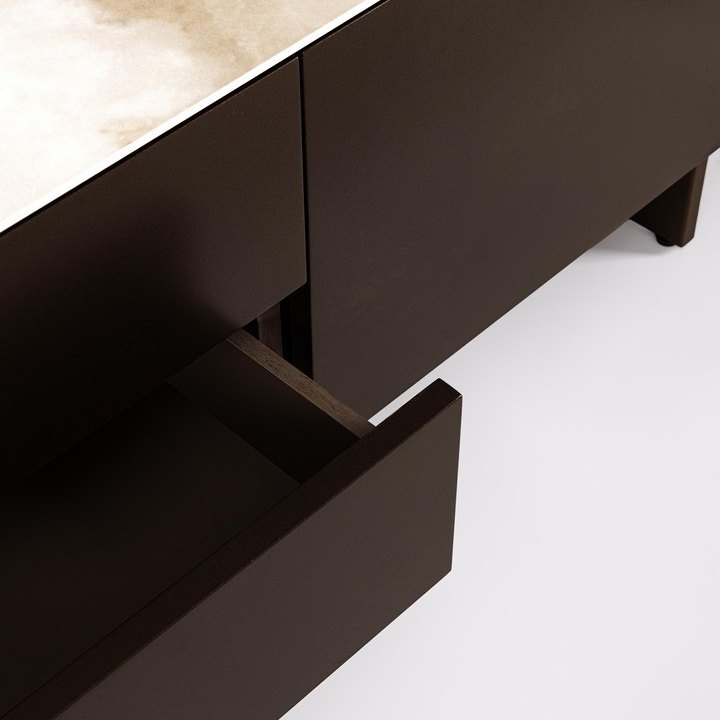 TV-Möbel Ardis Bronze von Bizzotto, Nahaufnahme von Material und Verarbeitung