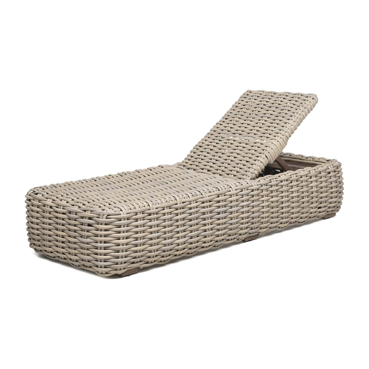 Passendes Möbel Sonnenliege Jones PE Rattan Natural von Gommaire, L 205 × B 78 × H 35 cm, Hülle nicht abgebildet