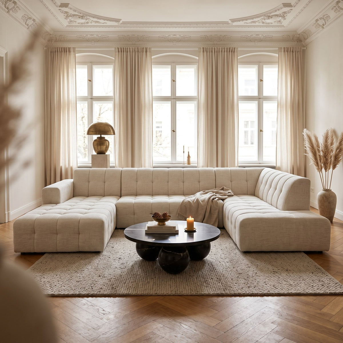 Wohnlandschaft Palermo U-Form rechts von PTMD in Ivory, 358 × 279 cm, im Altbau-Wohnzimmer